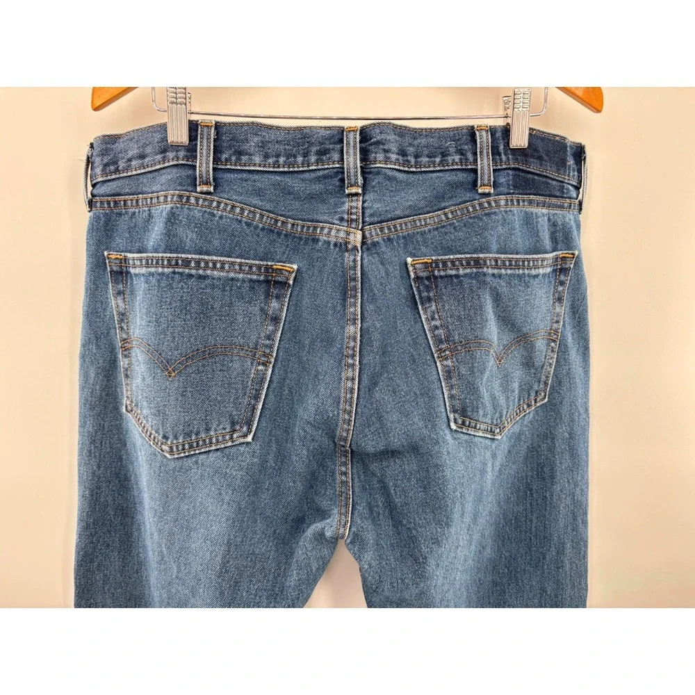 Levis 505 Mens 38x32 Jeans Loose Fit Light Distress Indigo Blue Grunge /Skate